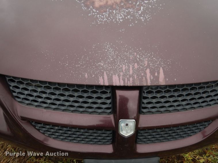 image for item KM9523 2003 Dodge Caravan Sport  SUV