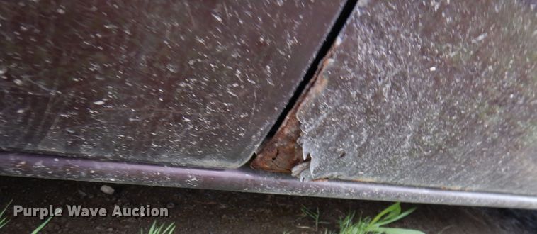 image for item KM9523 2003 Dodge Caravan Sport  SUV