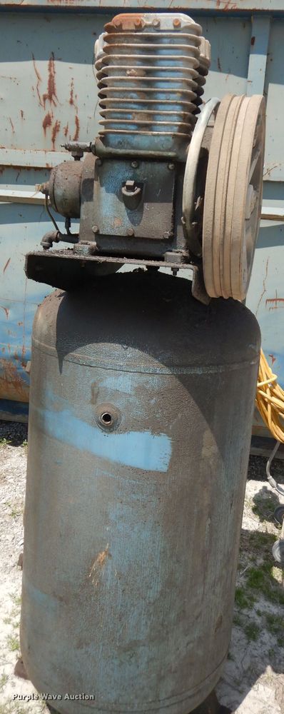 image for item KM9599 AirTech  air compressor