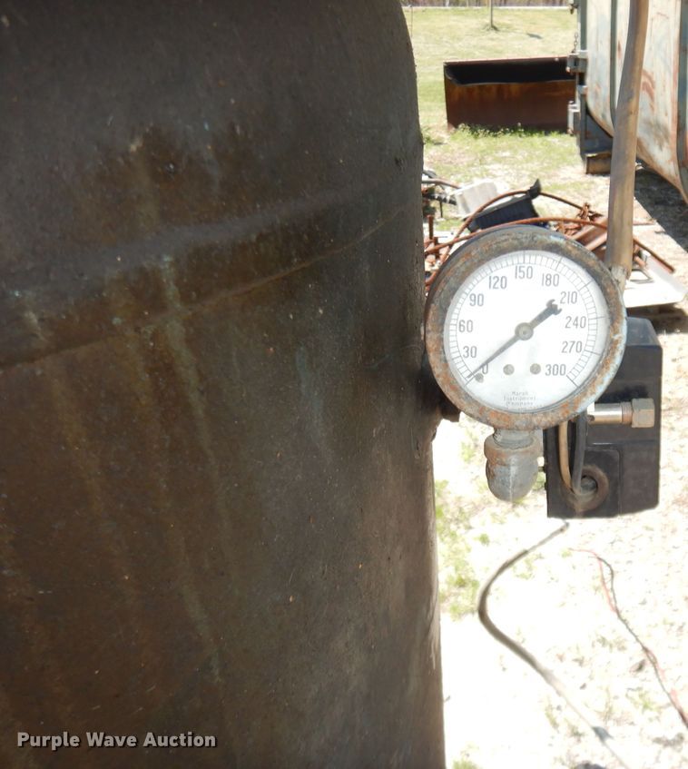 image for item KM9599 AirTech  air compressor