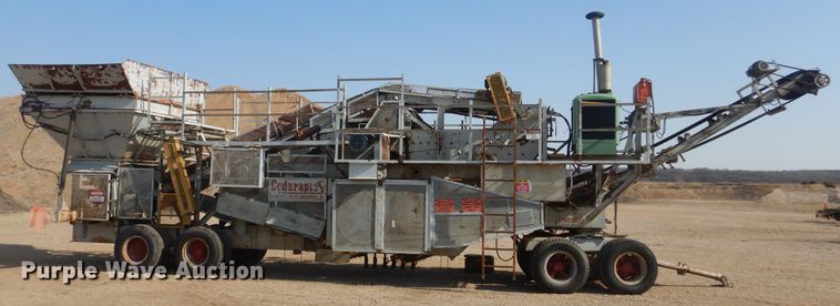 image for item KT9021 1957 Cedarapids 1036  crusher