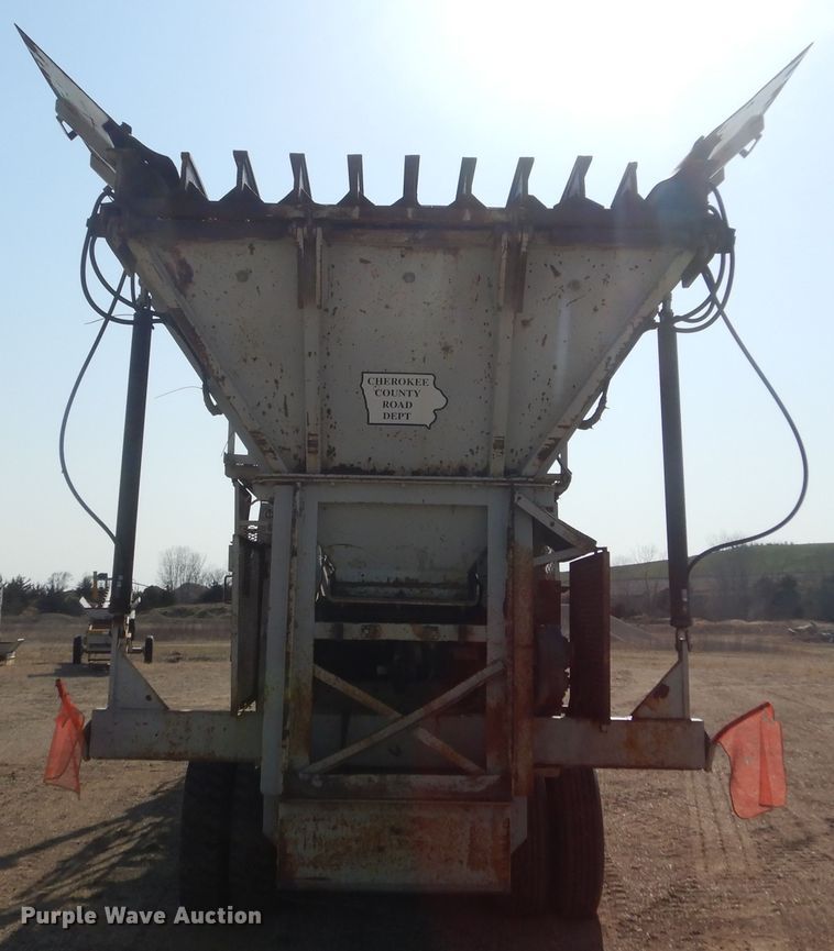 image for item KT9021 1957 Cedarapids 1036  crusher