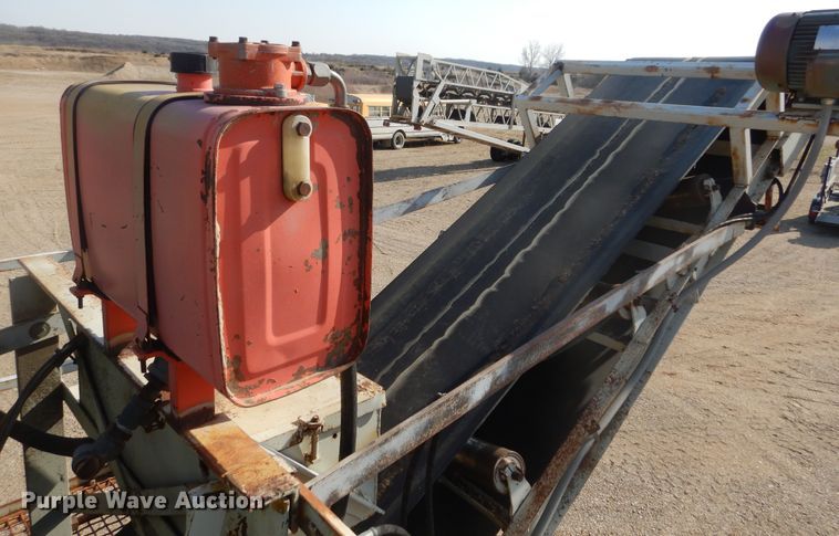 image for item KT9021 1957 Cedarapids 1036  crusher