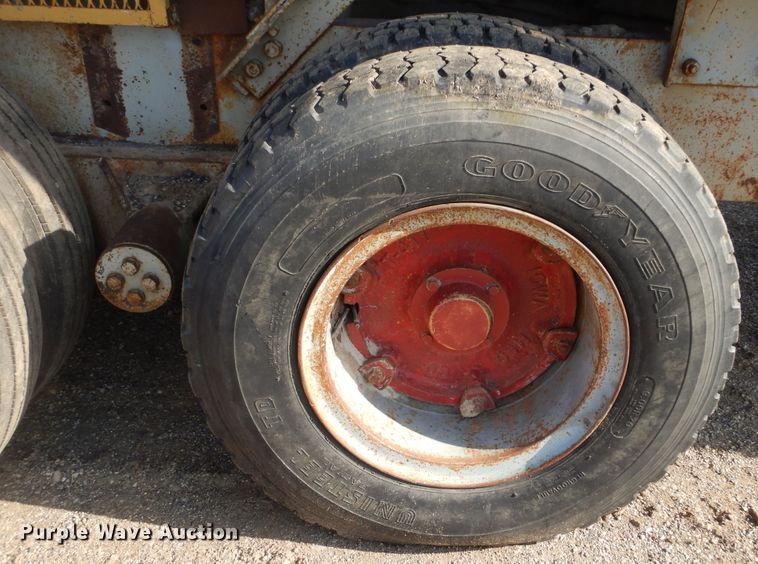 image for item KT9021 1957 Cedarapids 1036  crusher