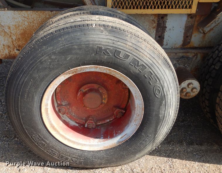 image for item KT9021 1957 Cedarapids 1036  crusher