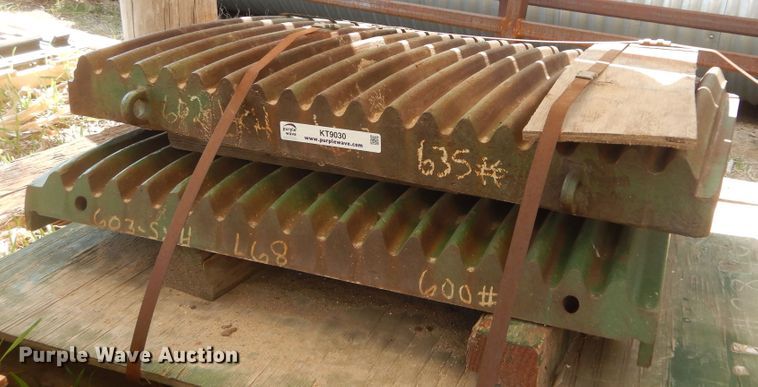 image for item KT9021 1957 Cedarapids 1036  crusher