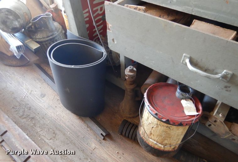 image for item KT9021 1957 Cedarapids 1036  crusher