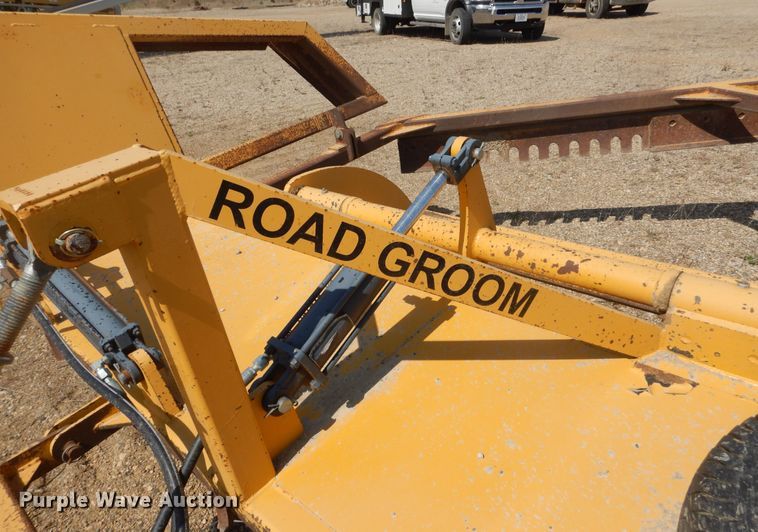 image for item KT9026 Road Groom  road maintainer