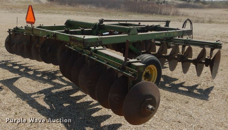 image for item KT9027 John Deere  offset disk