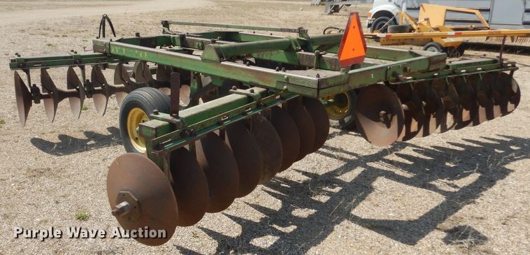 image for item KT9027 John Deere  offset disk