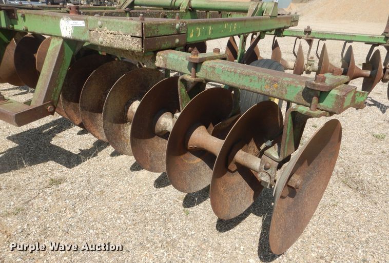 image for item KT9027 John Deere  offset disk