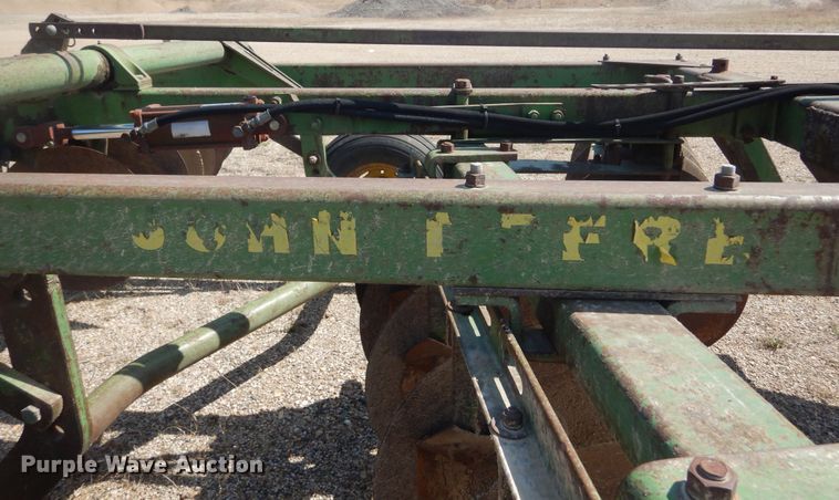 image for item KT9027 John Deere  offset disk