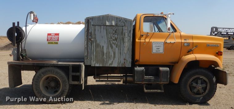 image for item KT9028 1981 Chevrolet Kodiak  flatbed truck