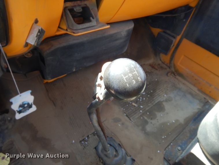 image for item KT9028 1981 Chevrolet Kodiak  flatbed truck