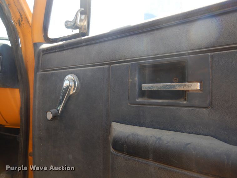 image for item KT9028 1981 Chevrolet Kodiak  flatbed truck