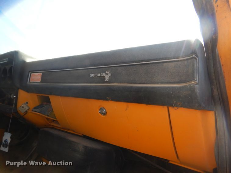 image for item KT9028 1981 Chevrolet Kodiak  flatbed truck