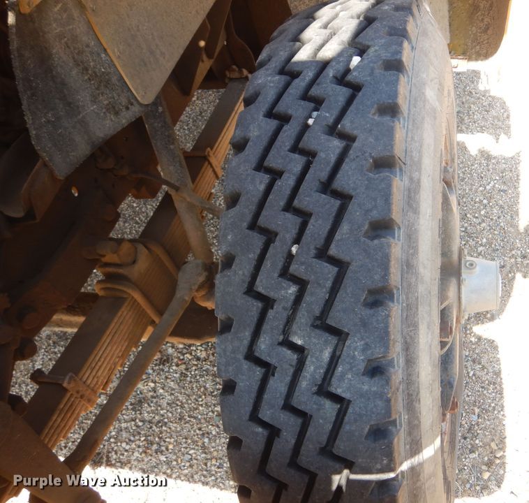 image for item KT9028 1981 Chevrolet Kodiak  flatbed truck