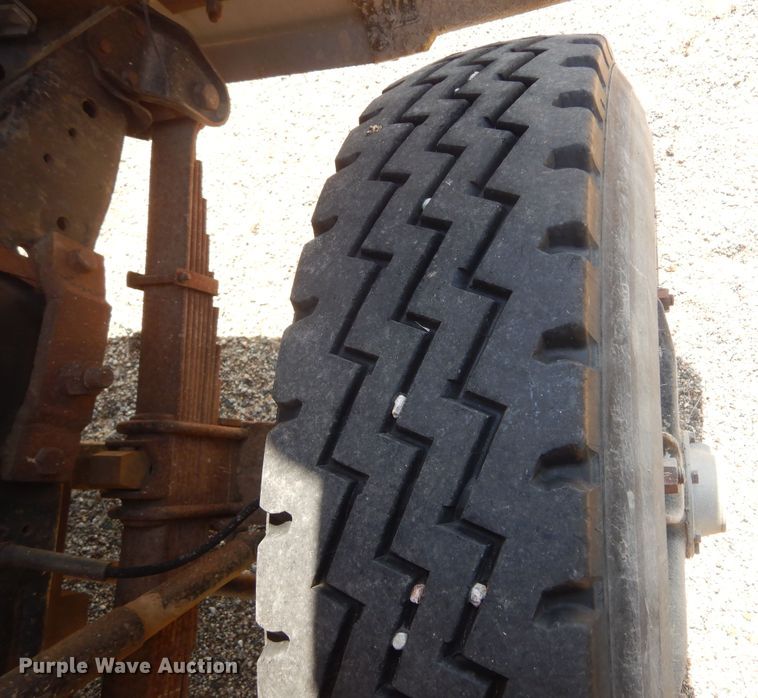 image for item KT9028 1981 Chevrolet Kodiak  flatbed truck