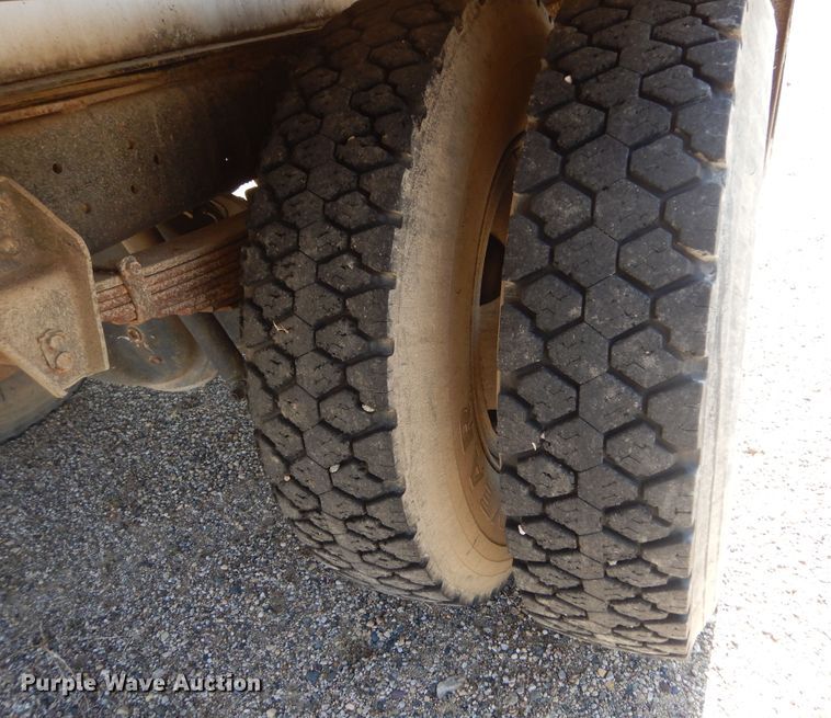 image for item KT9028 1981 Chevrolet Kodiak  flatbed truck