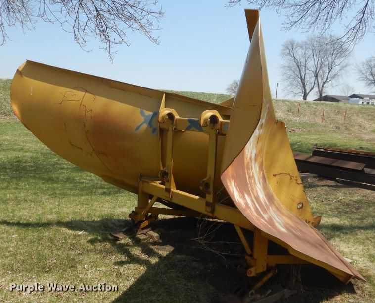 image for item KT9029 Balderson  146"W V-Plow