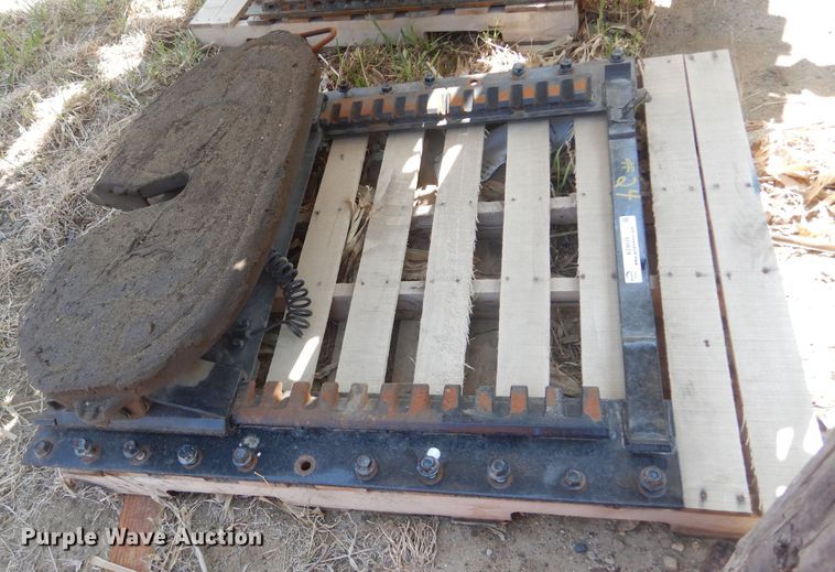 image for item KT9034 Fifth wheel hitch