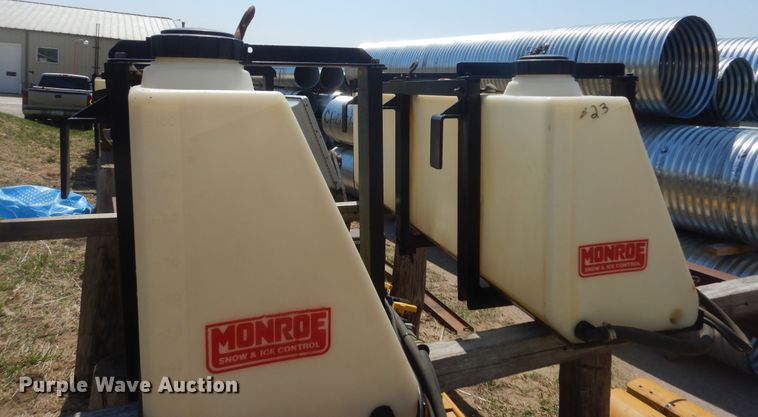 image for item KT9036 (2) Monroe pre-wet tanks