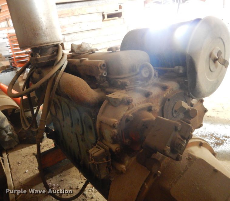 image for item KT9037 Detroit Diesel  six cylinder diesel engine