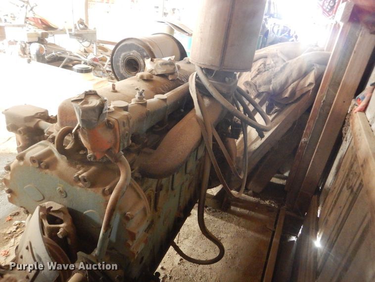 image for item KT9037 Detroit Diesel  six cylinder diesel engine