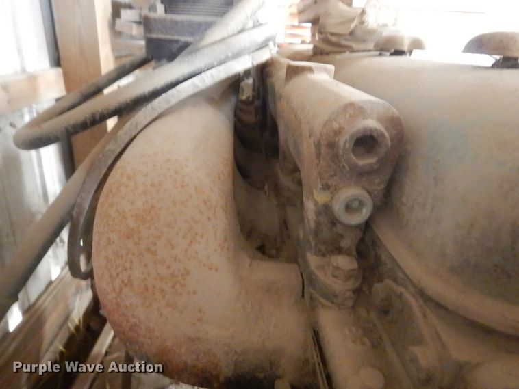 image for item KT9037 Detroit Diesel  six cylinder diesel engine