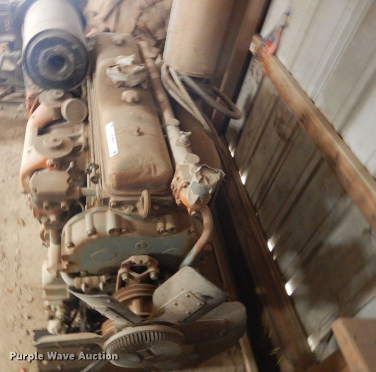 image for item KT9037 Detroit Diesel  six cylinder diesel engine