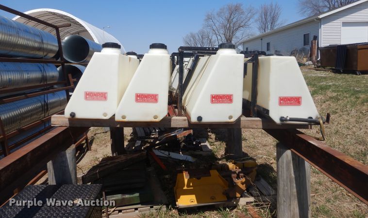 image for item KT9038 (8) Monroe pre-wet tanks