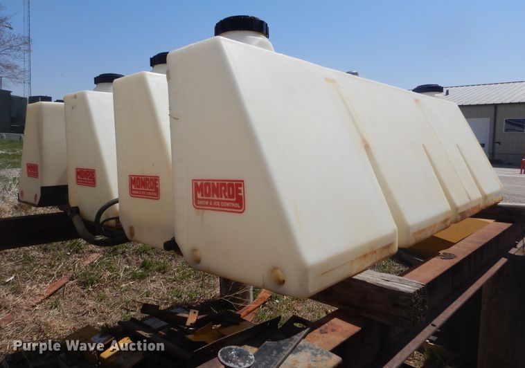 image for item KT9038 (8) Monroe pre-wet tanks