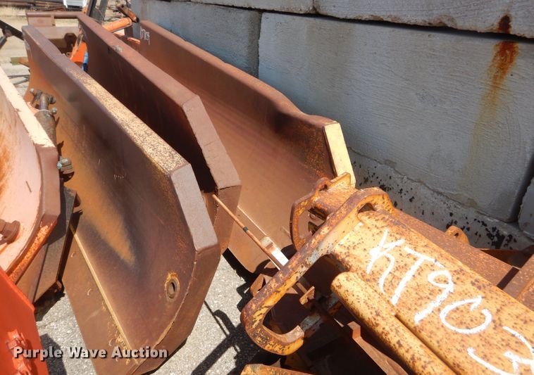 image for item KT9039 (3) wing snow plows