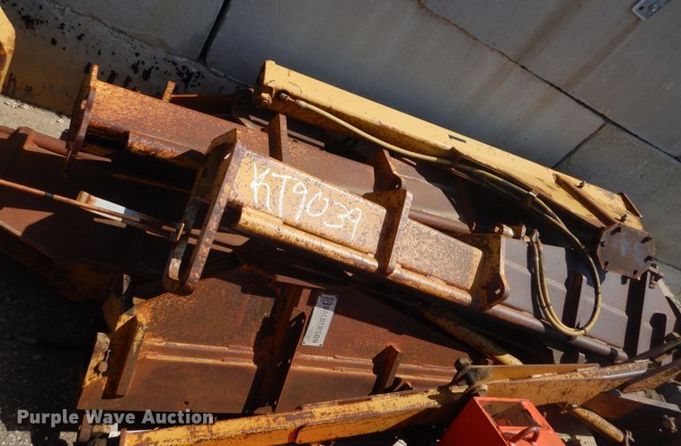 image for item KT9039 (3) wing snow plows