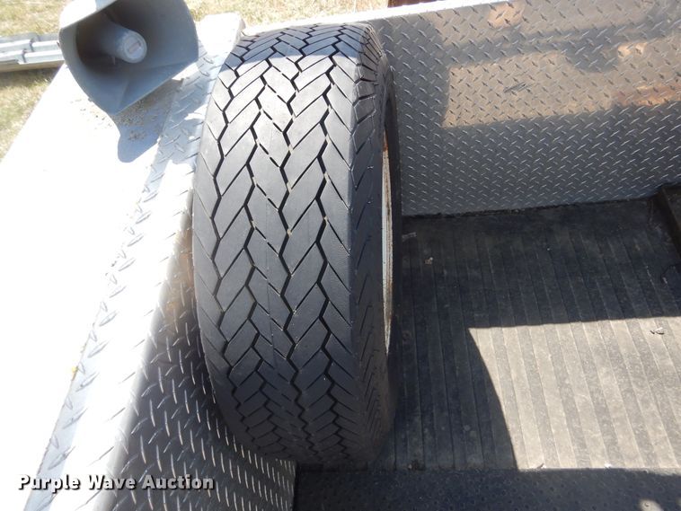 image for item KT9041 Northwest Bodies  fiberglass utility bed