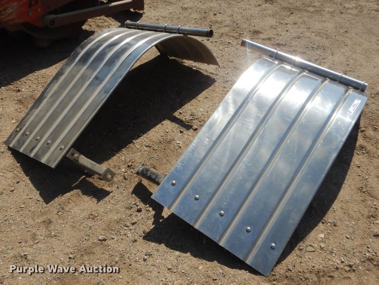 image for item KT9042 (2) fenders