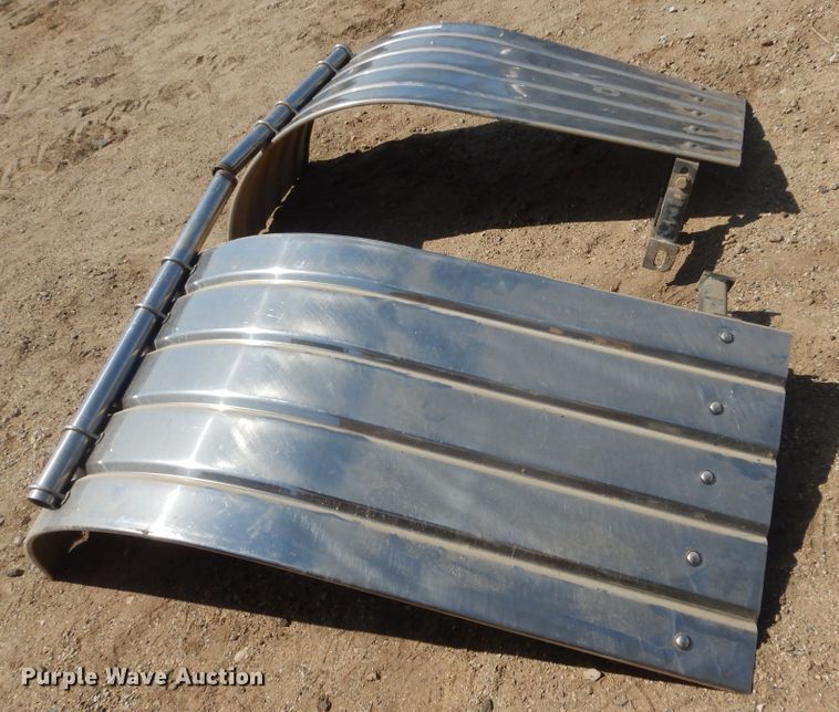 image for item KT9042 (2) fenders