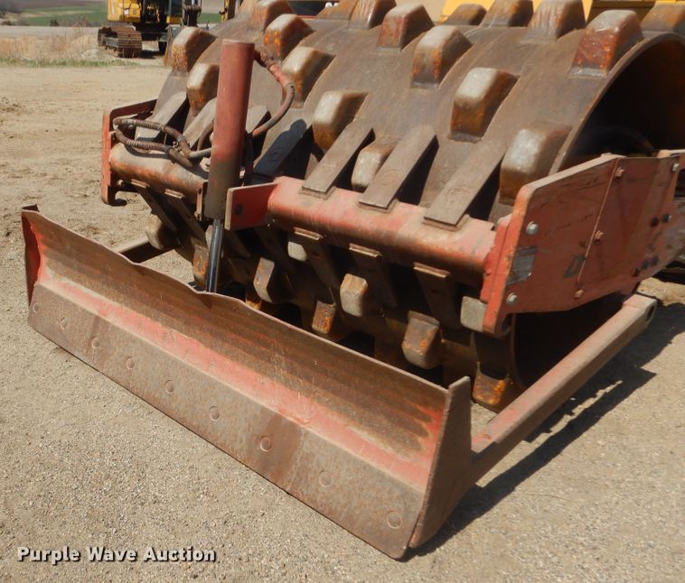 image for item KT9043 Dynapac CA12  single drum roller