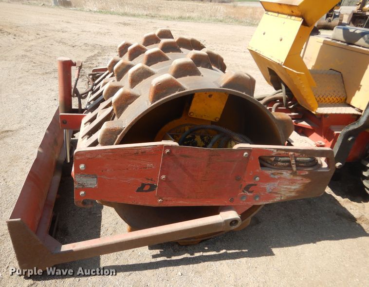 image for item KT9043 Dynapac CA12  single drum roller