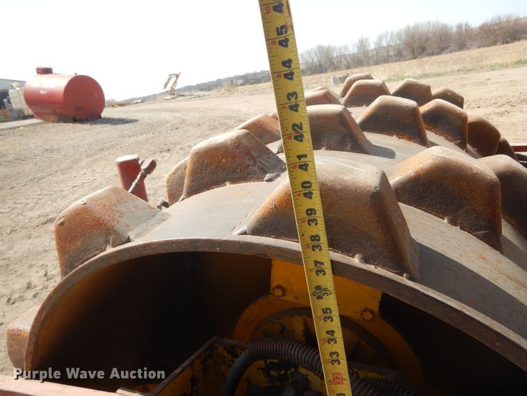 image for item KT9043 Dynapac CA12  single drum roller