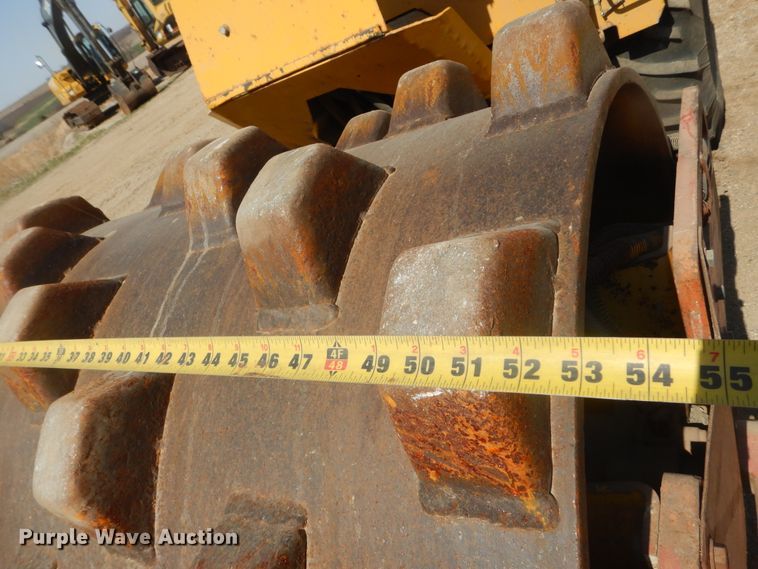 image for item KT9043 Dynapac CA12  single drum roller