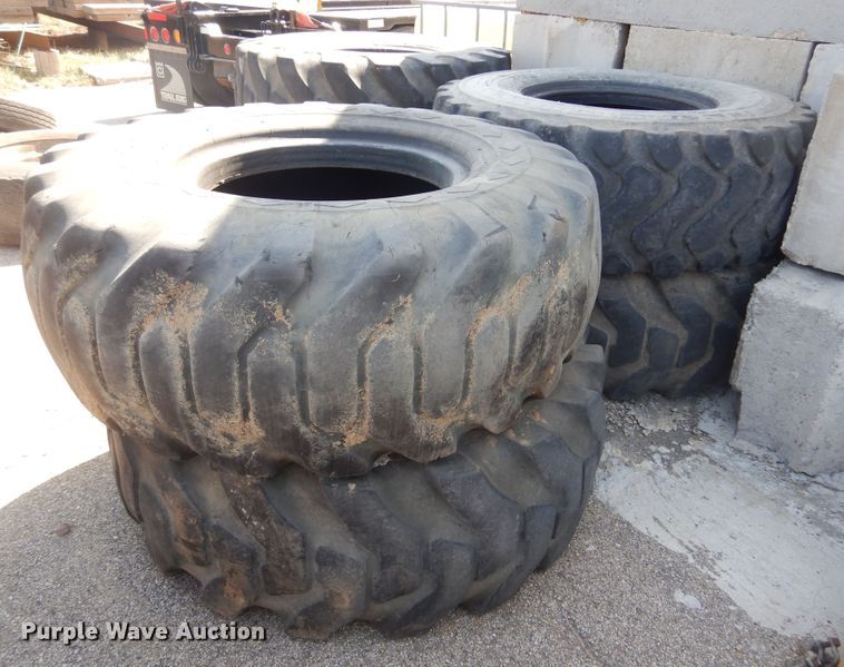 image for item KT9044 (6) 20.5-25 tires