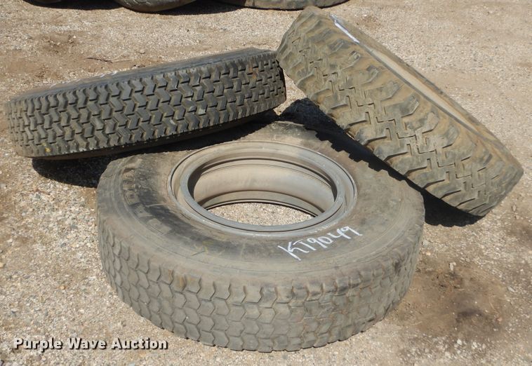image for item KT9049 (3) tires and wheels