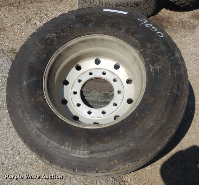 image for item KT9050 (2) 315/80R22.5 tires and wheels