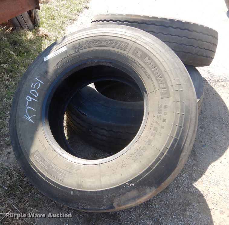 image for item KT9051 (3) tires