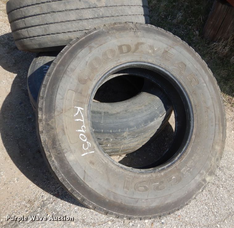 image for item KT9051 (3) tires
