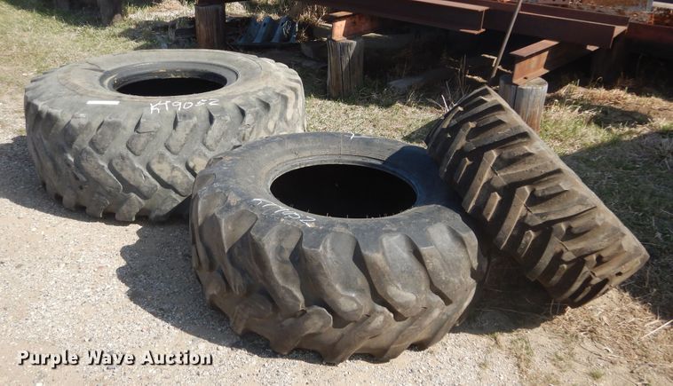 image for item KT9052 (3) tires