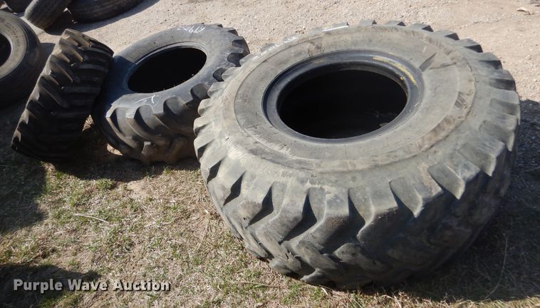 image for item KT9052 (3) tires
