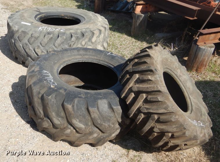 image for item KT9052 (3) tires
