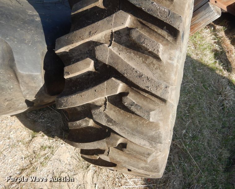 image for item KT9052 (3) tires